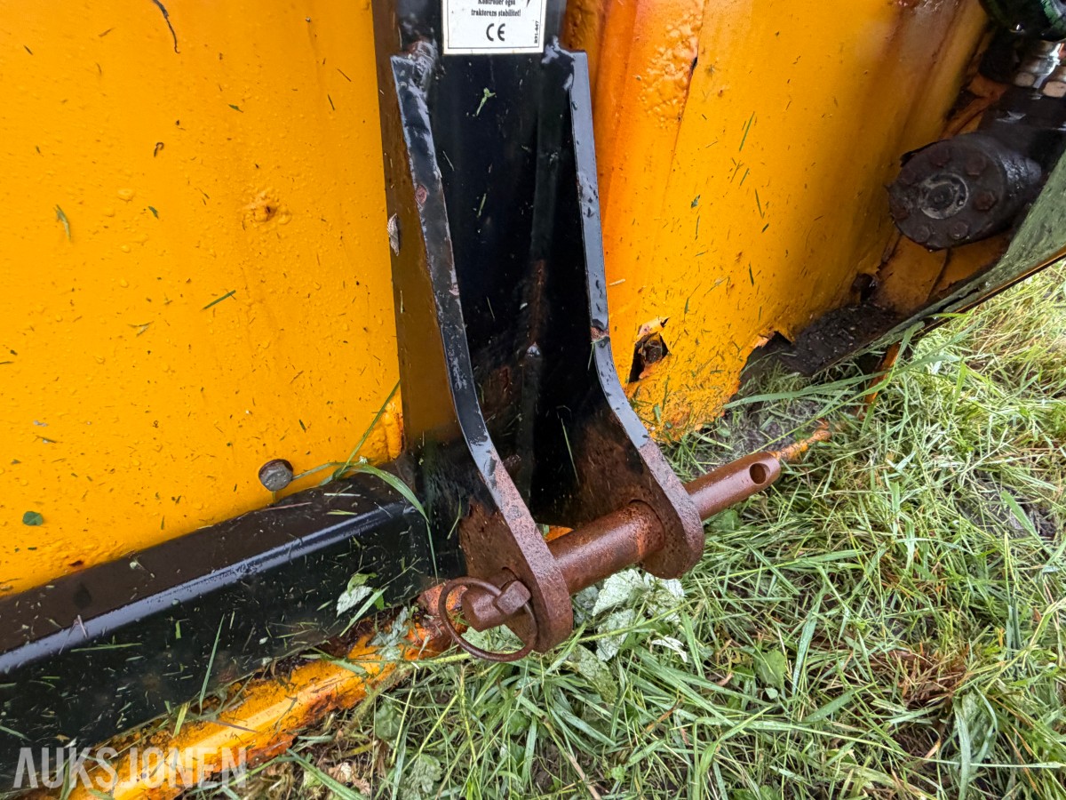 2019 Dalen 2034-U sandstrøer - koplingsramme - hydrauliske slanger