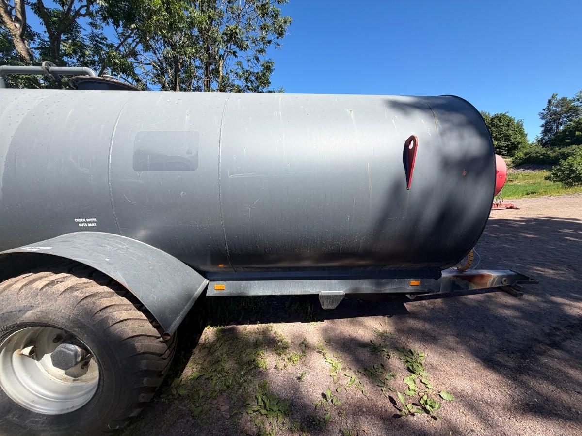 Fuel Proof dieseltank på henger – 9 000 liter – 2017