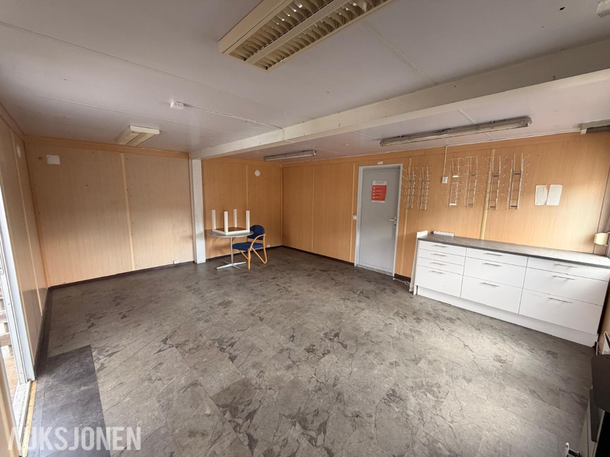 4 stk modulbrakker – Kontor, garderobe og oppholdsrom – Trapp medfølger