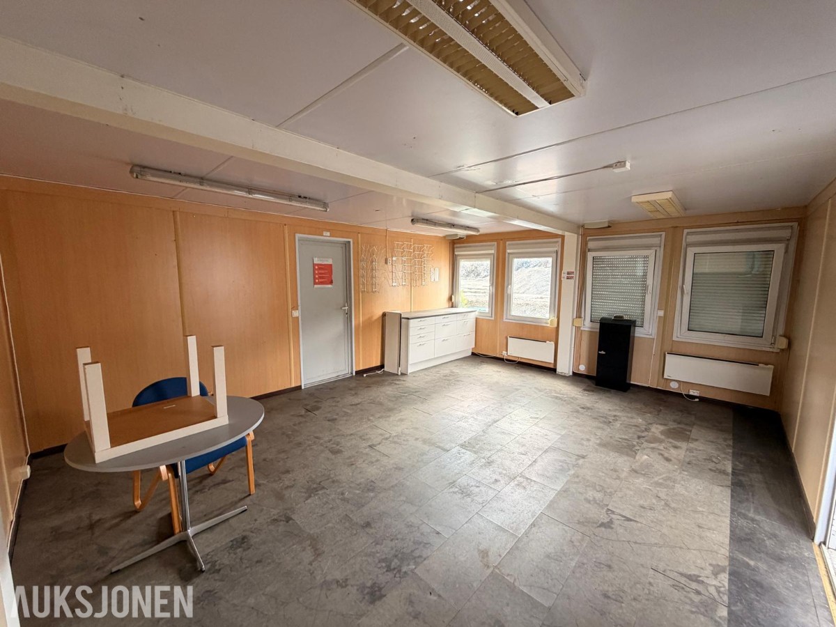 4 stk modulbrakker – Kontor, garderobe og oppholdsrom – Trapp medfølger