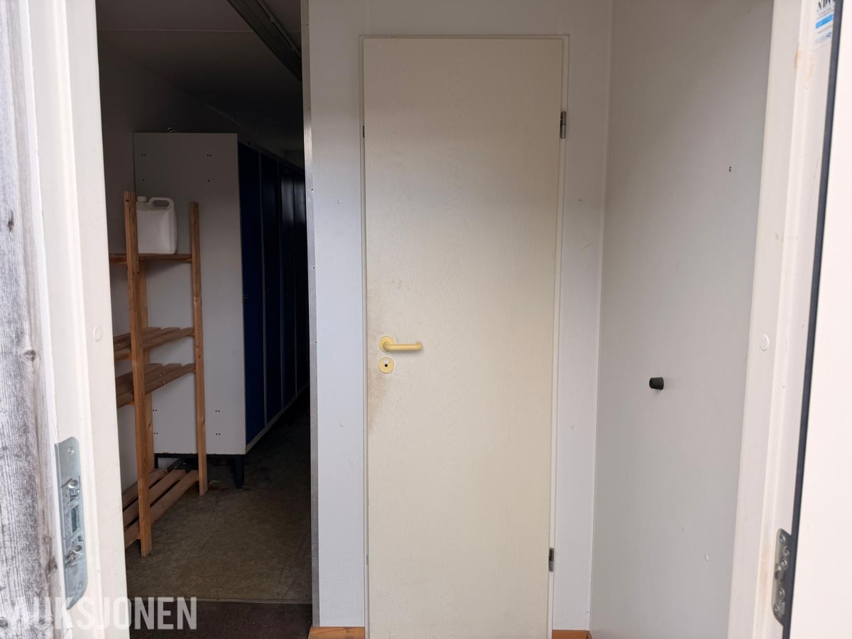 4 stk modulbrakker – Kontor, garderobe og oppholdsrom – Trapp medfølger