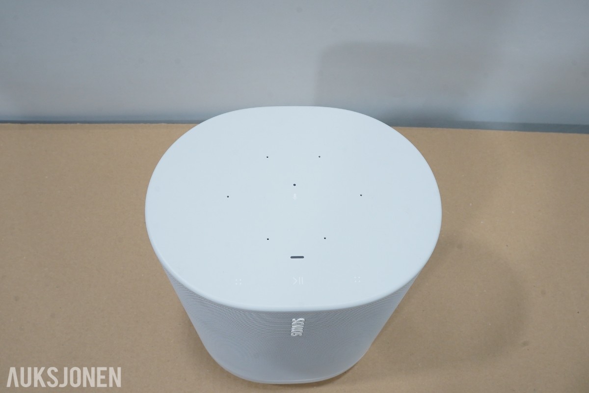 Sonos Move 2 trådløs høyttaler med ladestasjon – hvit