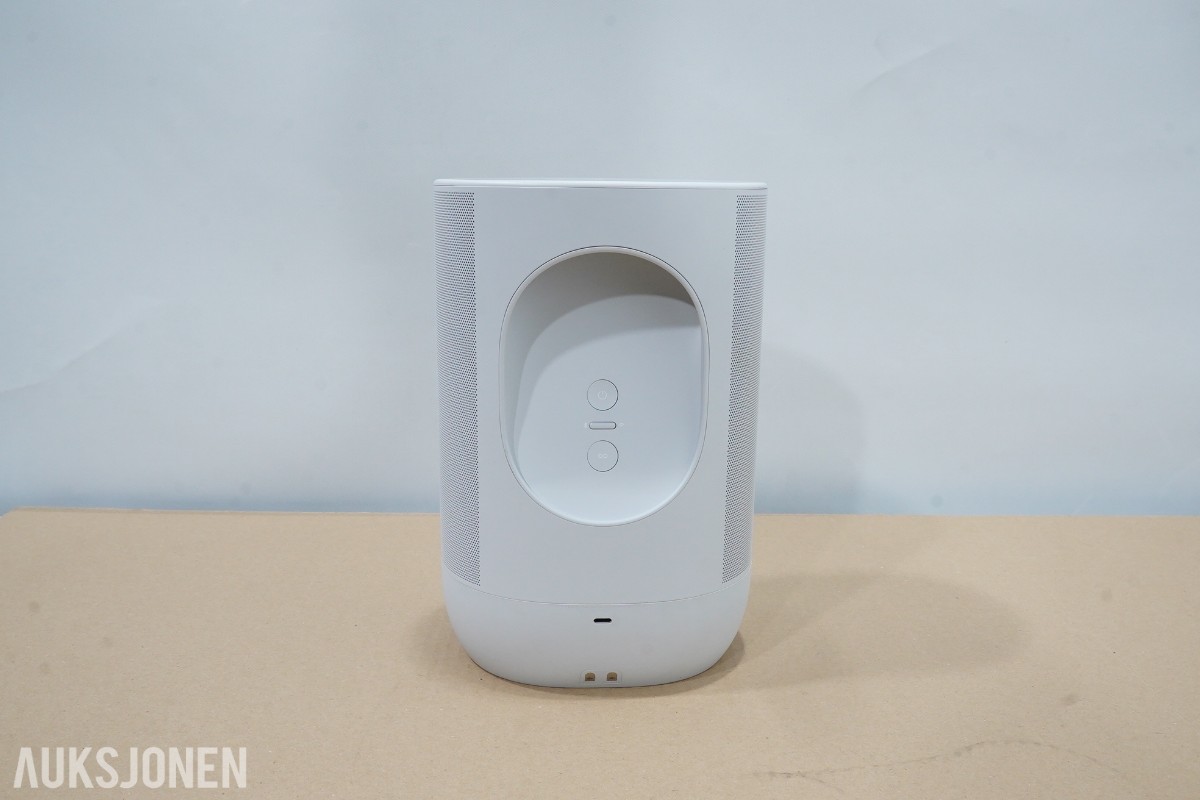Sonos Move 2 trådløs høyttaler med ladestasjon – hvit
