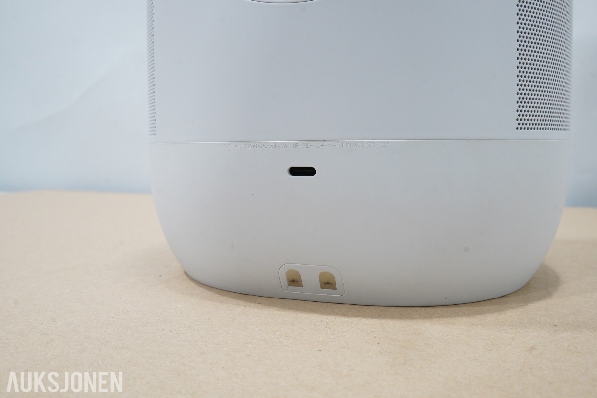 Sonos Move 2 trådløs høyttaler med ladestasjon – hvit