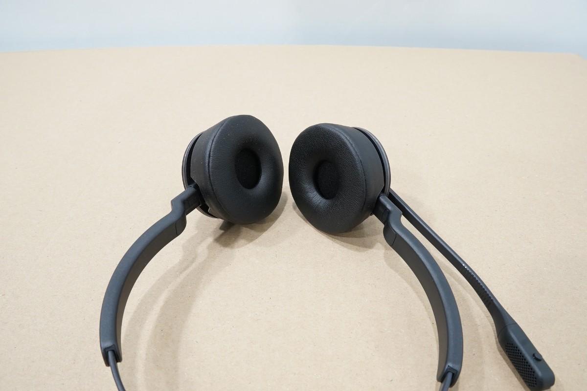Parti med Jabra, Contour, Logitech og Lenovo IT-/kontorutstyr