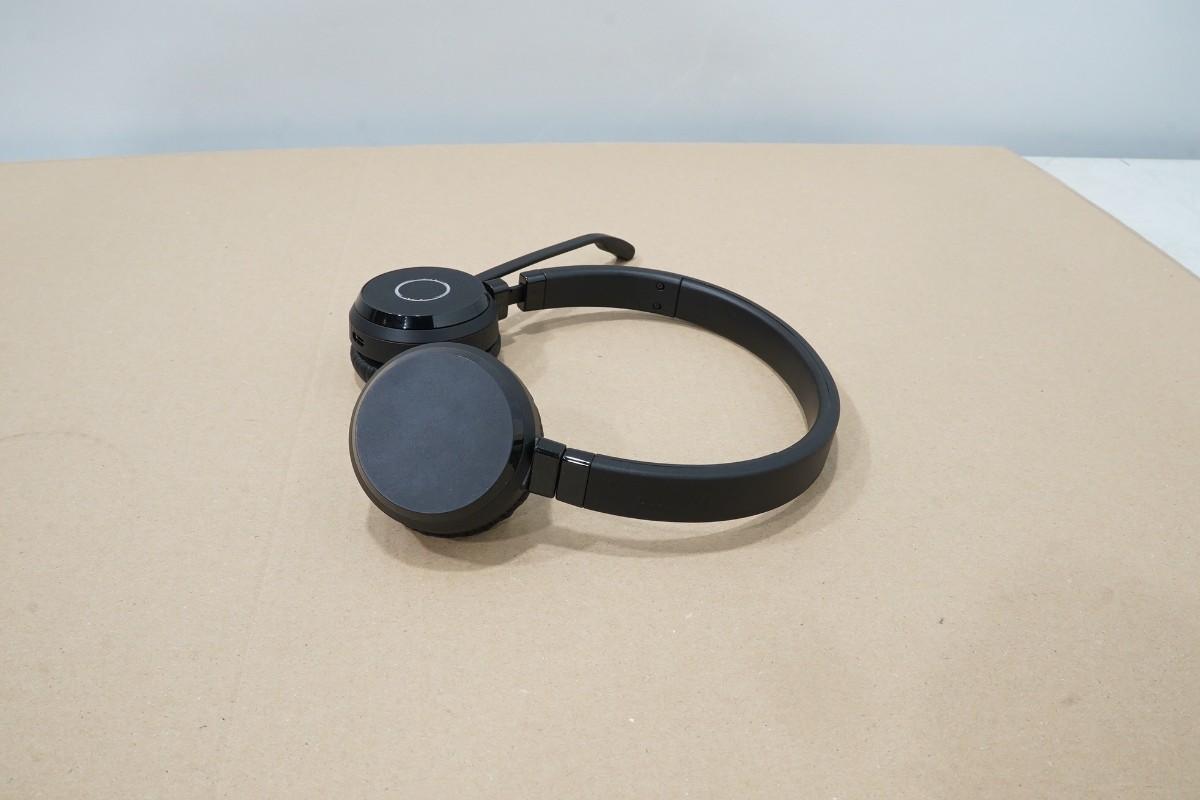 Parti med Jabra, Contour, Logitech og Lenovo IT-/kontorutstyr