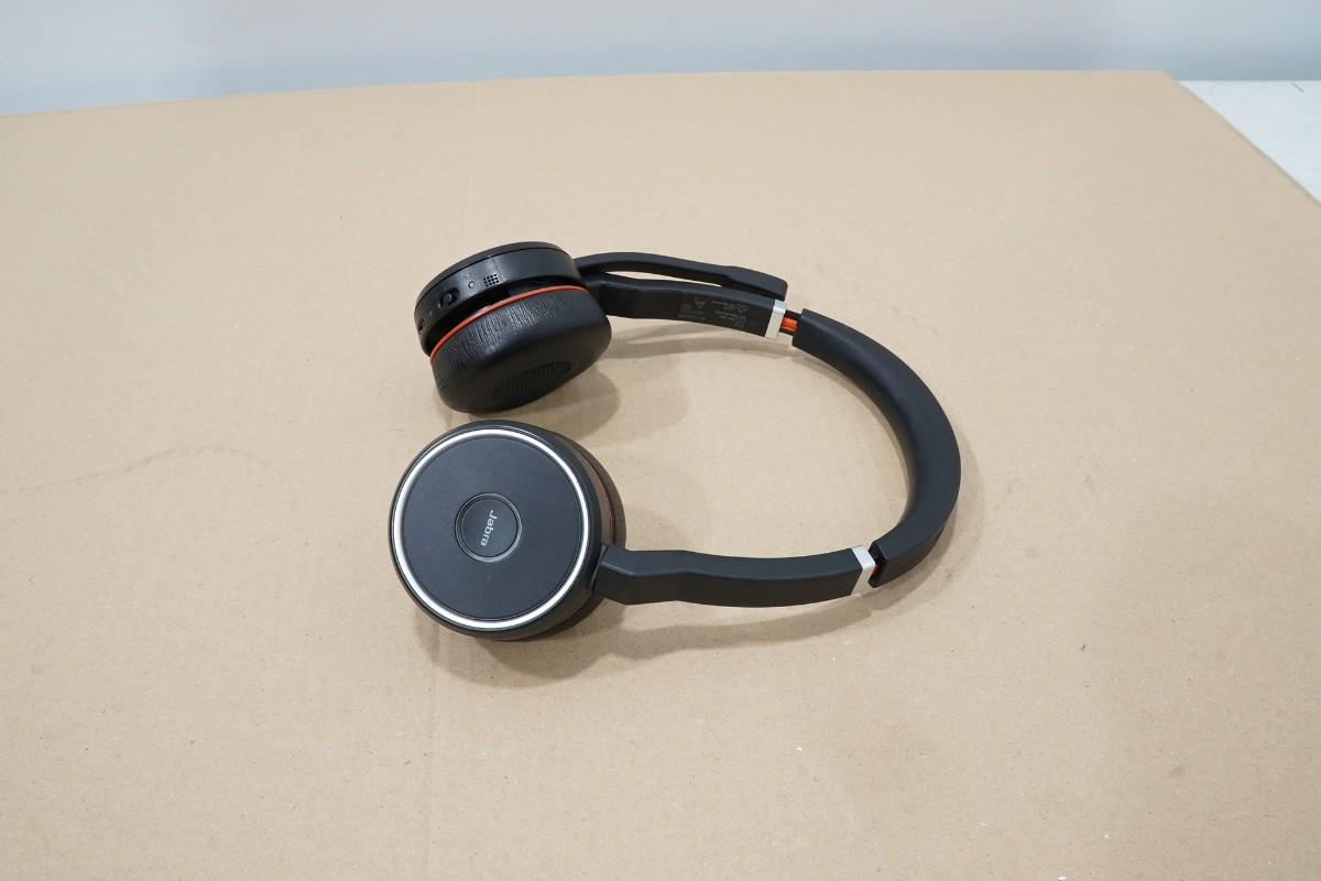 Parti med Jabra, Contour, Logitech og Lenovo IT-/kontorutstyr