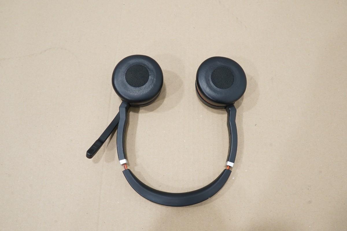 Parti med Jabra, Contour, Logitech og Lenovo IT-/kontorutstyr