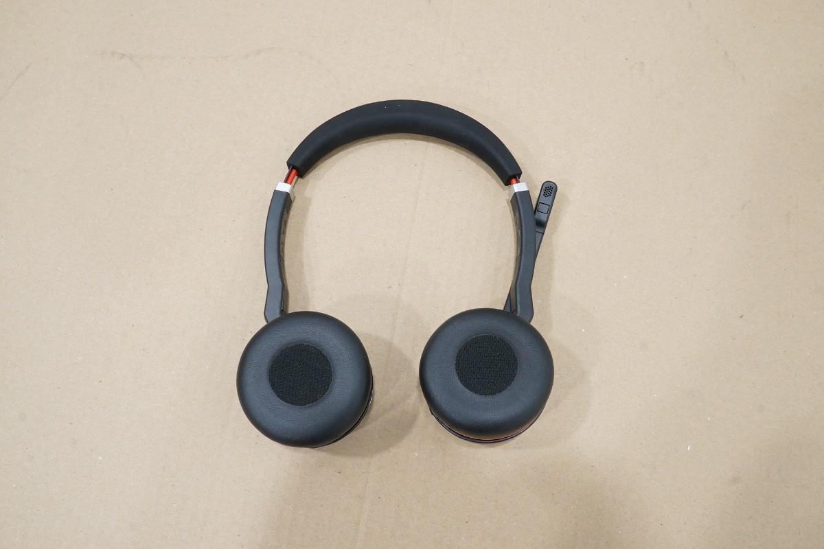 Parti med Jabra, Contour, Logitech og Lenovo IT-/kontorutstyr