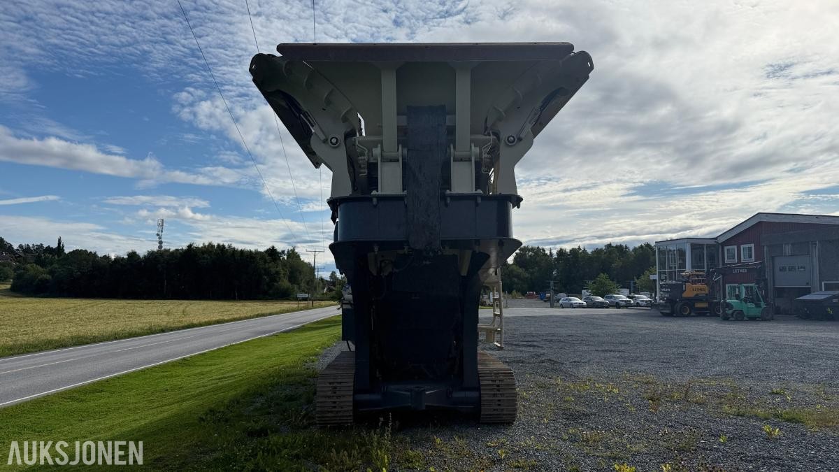 2021 Metso Lokotrack LT106 mobilt knuseverk – CAT C7 – 7.691 motortimer