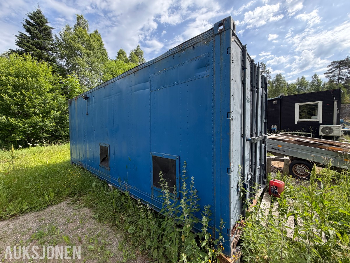 20-fots isolatert container med strømopplegg – ca. 6 × 2,4 × 2,4 m