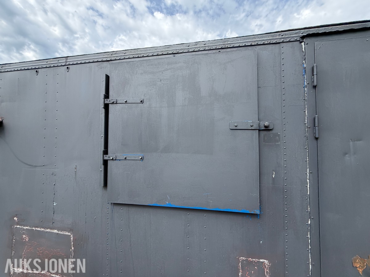 20-fots isolatert container med strømopplegg – ca. 6 × 2,4 × 2,4 m