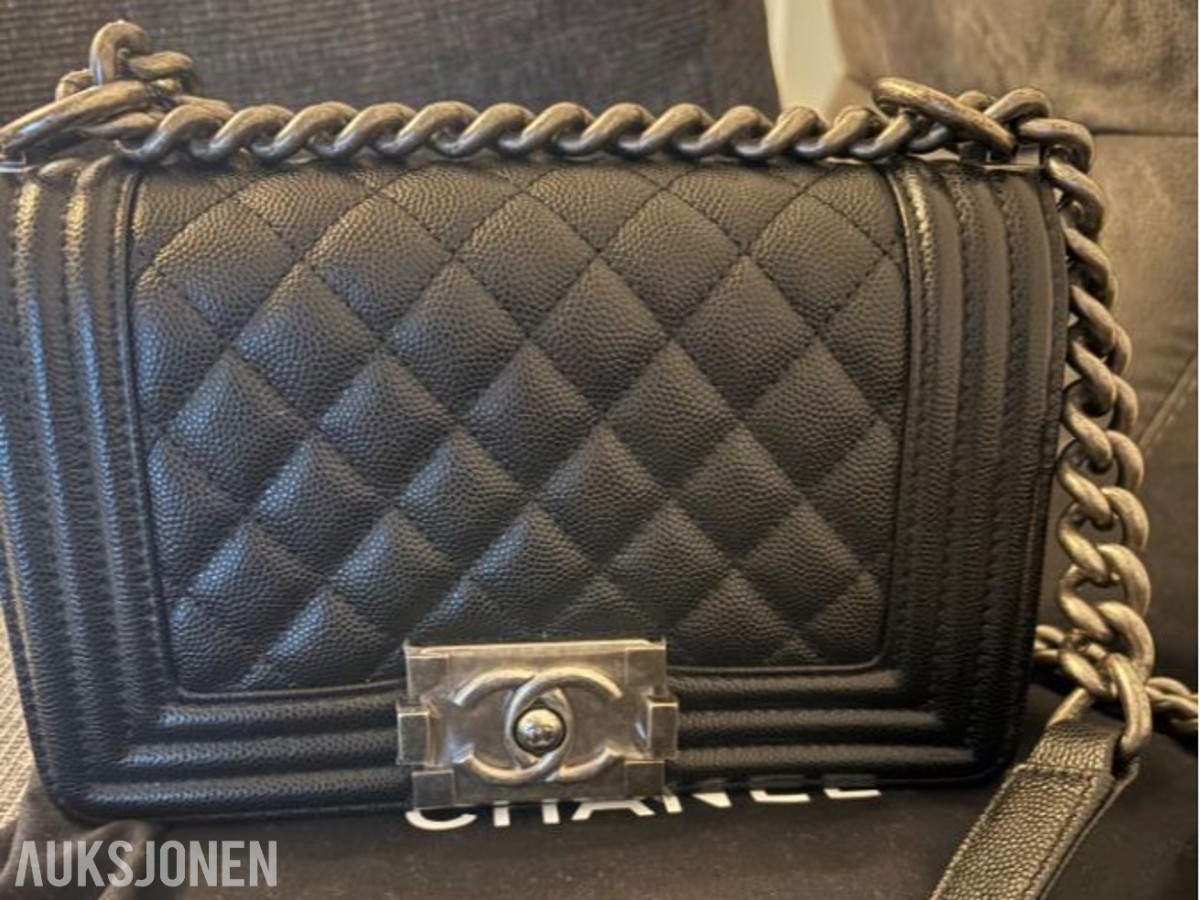 2020 Chanel Boy Small