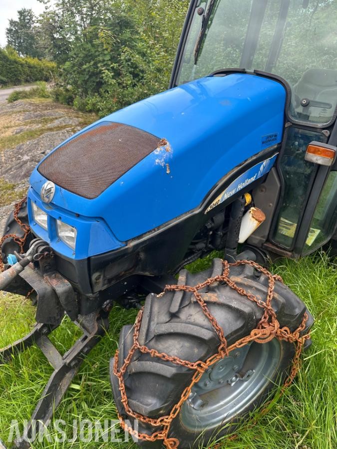 2007 New Holland T3040 4WD