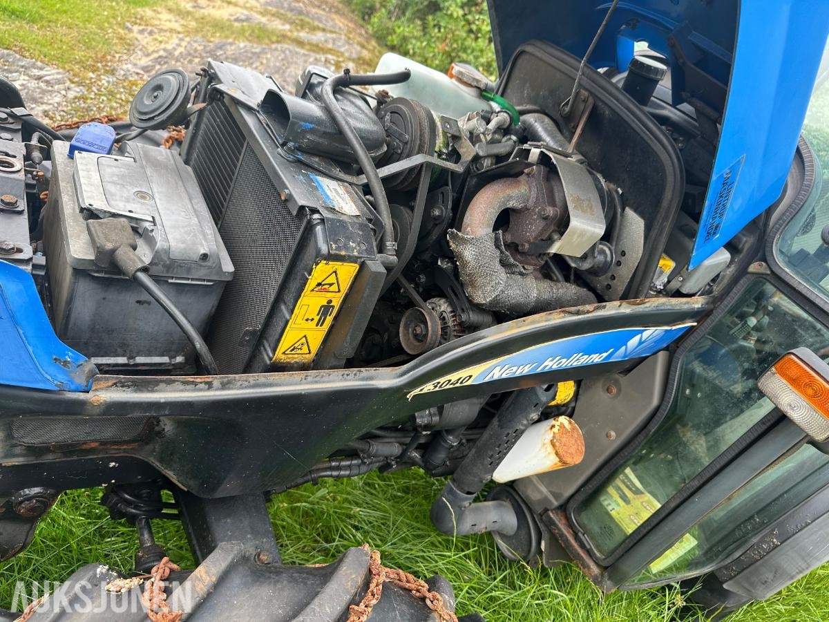 2007 New Holland T3040 4WD
