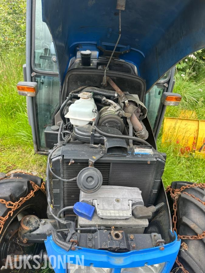 2007 New Holland T3040 4WD