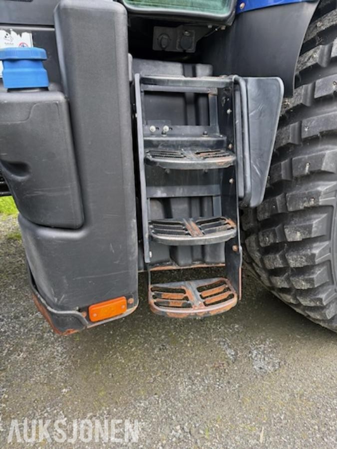 2020 New Holland T7.225
