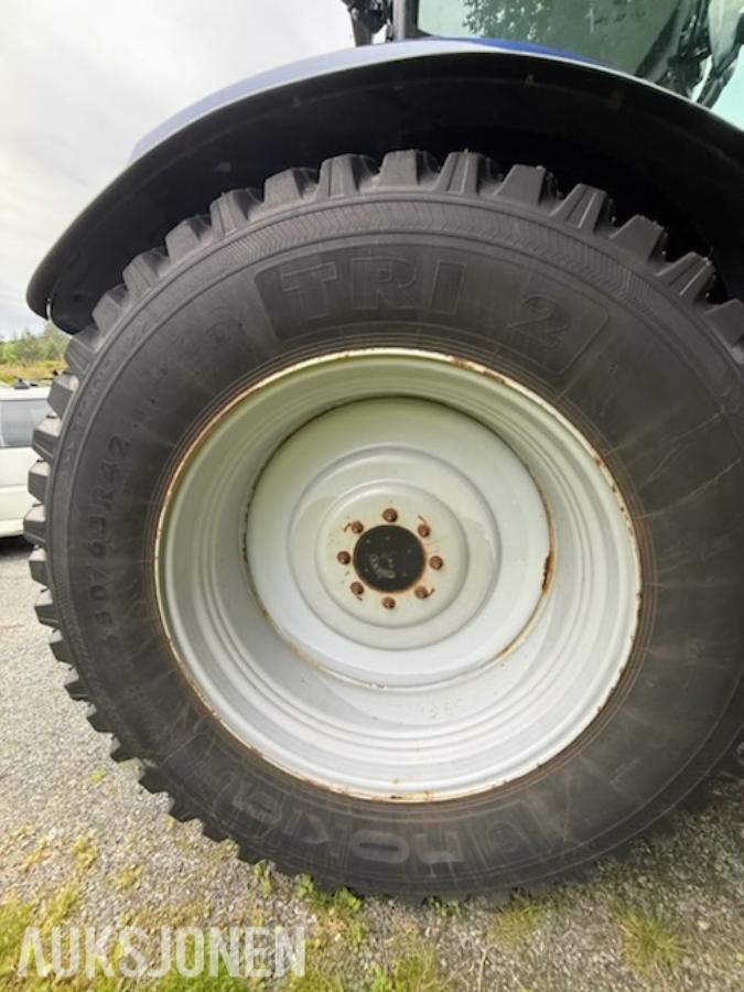 2020 New Holland T7.225