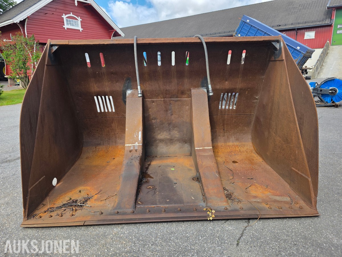 Volvo Høytippskuffe ca 7 kubikk