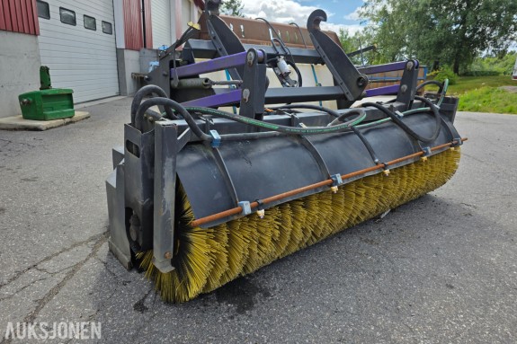 Holms feiekost PH 3000 feieaggregat BM feste hjullaster
