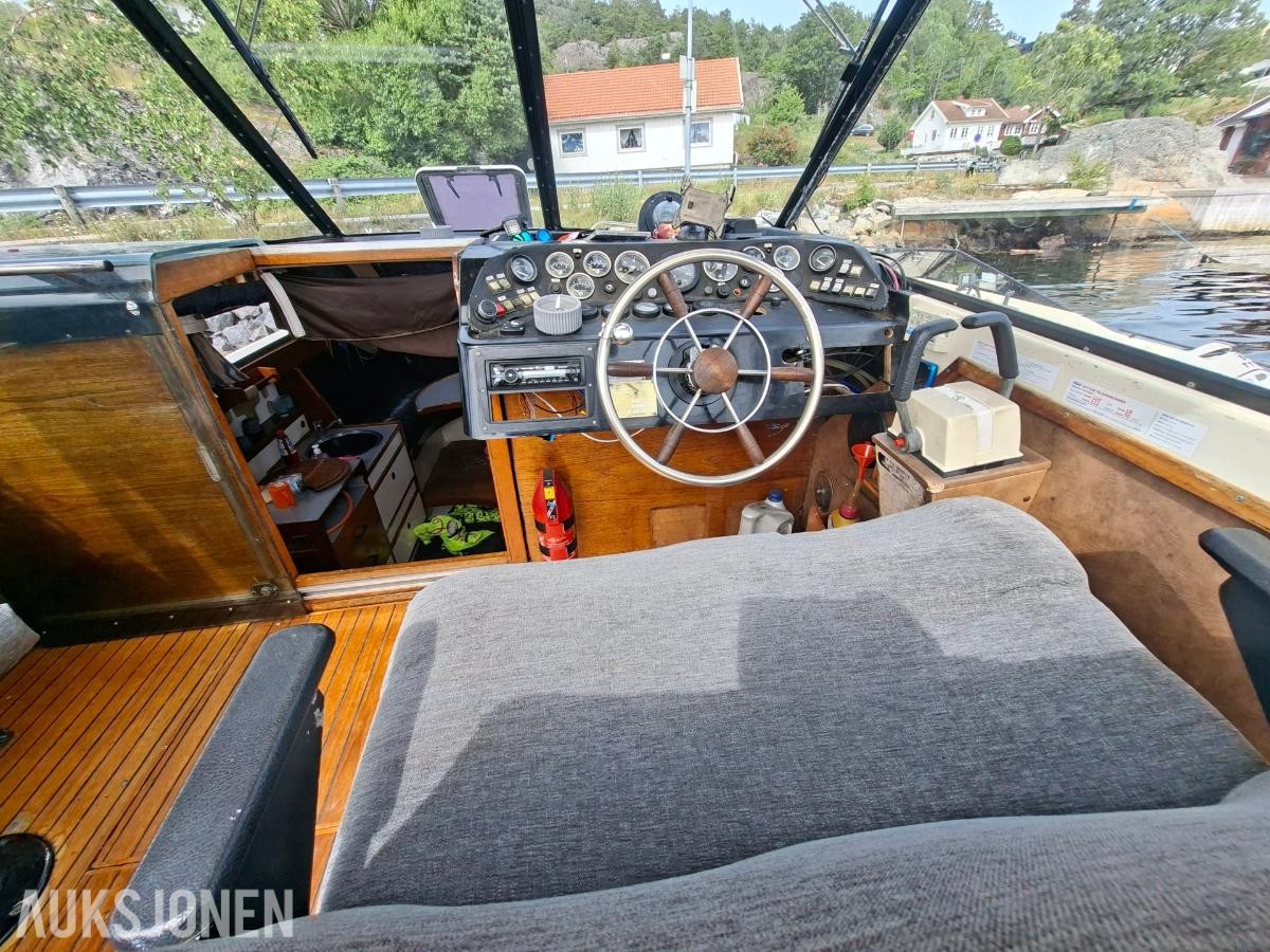 85 Scand Atlantic båt med 2 stk volvo b40