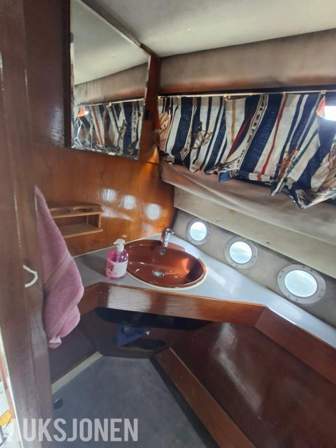 85 Scand Atlantic båt med 2 stk volvo b40