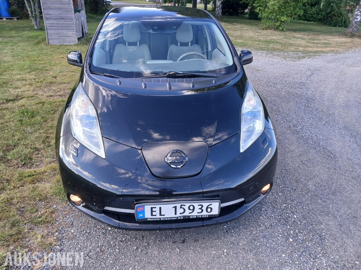 2012 Nissan Leaf Ryggekamera, Navigasjon, setevarmer
