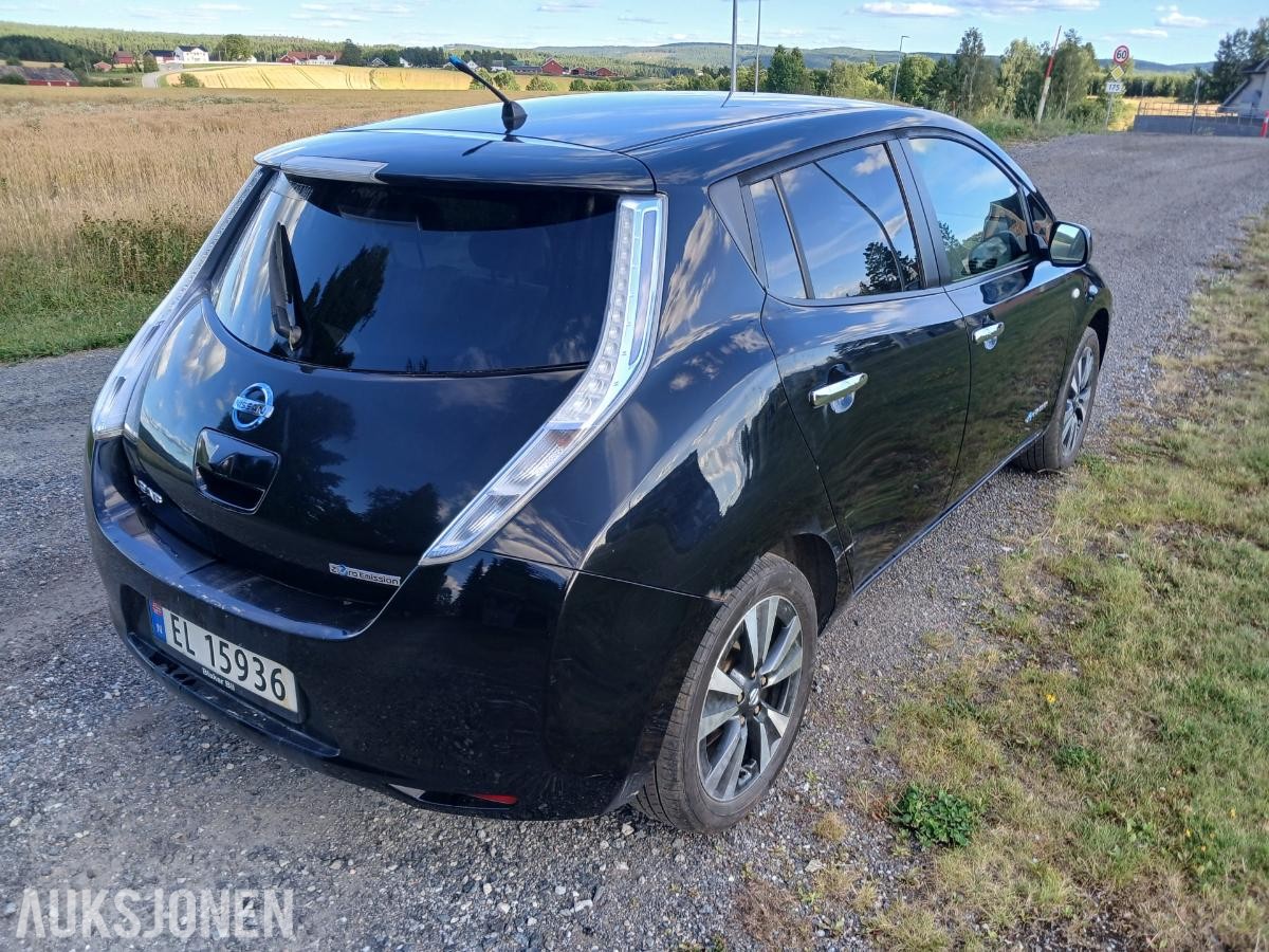 2012 Nissan Leaf Ryggekamera, Navigasjon, setevarmer