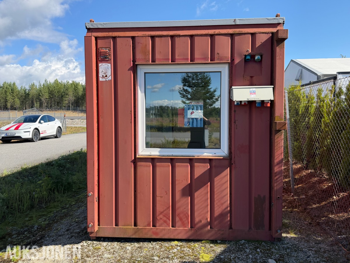 Mannskapscontainer 25 fot / Oppholdsrom og kontor/garderobe