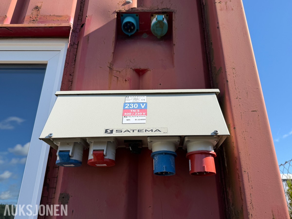 Mannskapscontainer 25 fot / Oppholdsrom og kontor/garderobe