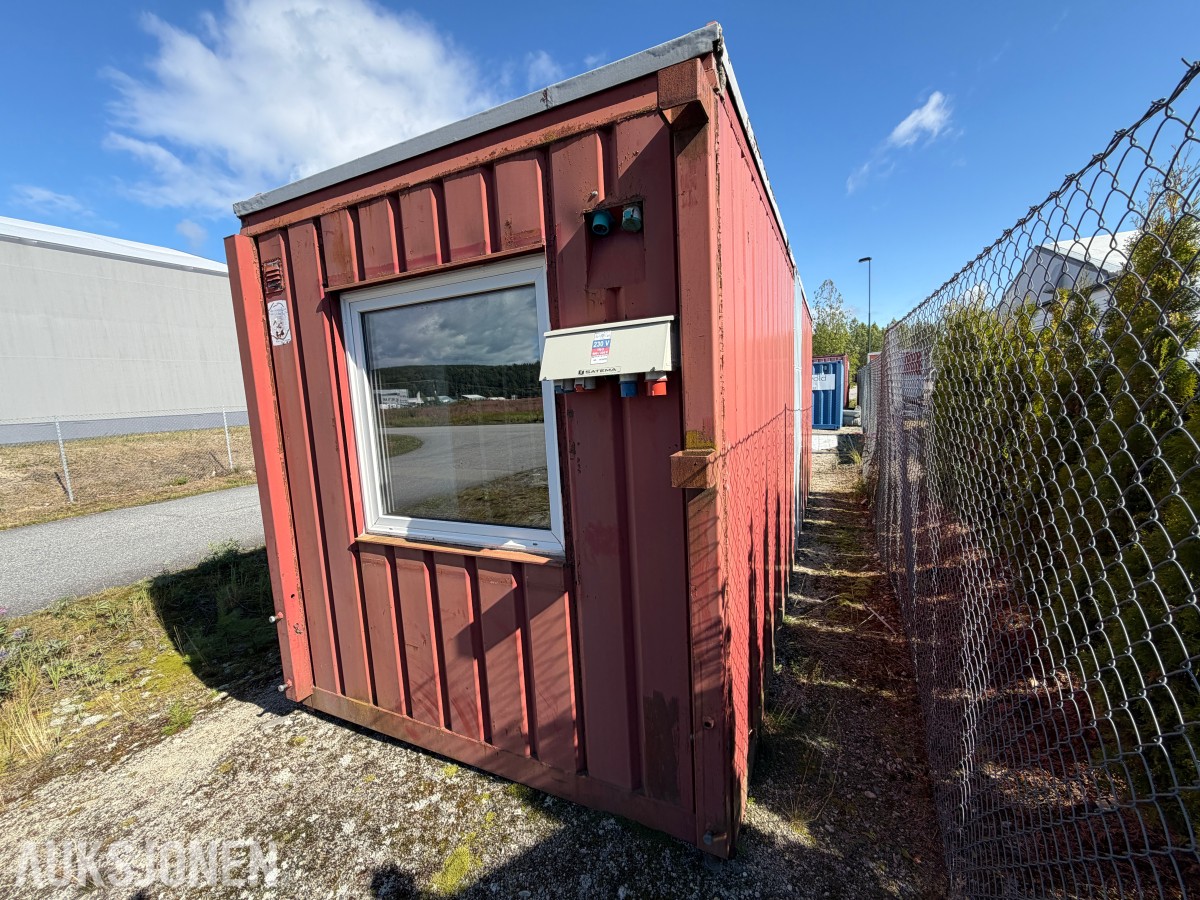 Mannskapscontainer 25 fot / Oppholdsrom og kontor/garderobe