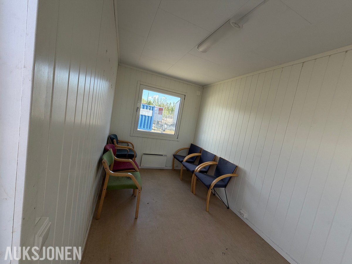 Mannskapscontainer 25 fot / Oppholdsrom og kontor/garderobe
