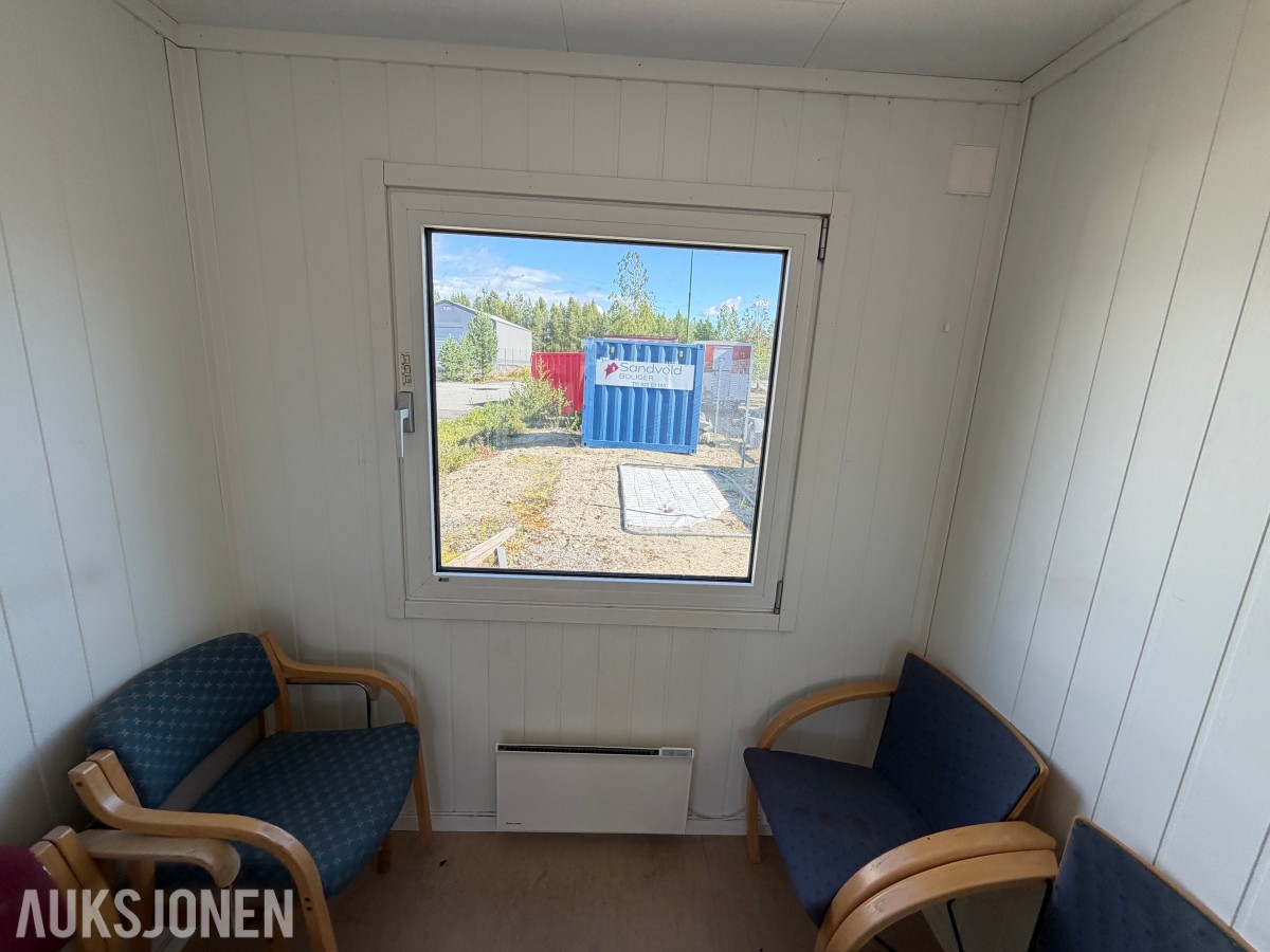 Mannskapscontainer 25 fot / Oppholdsrom og kontor/garderobe