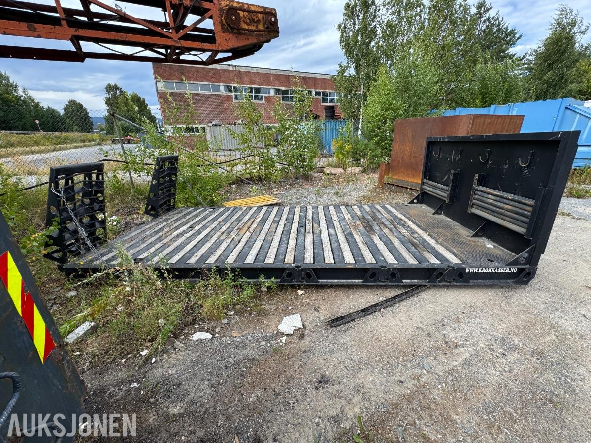 2020 Maskinflak med kjørebroer