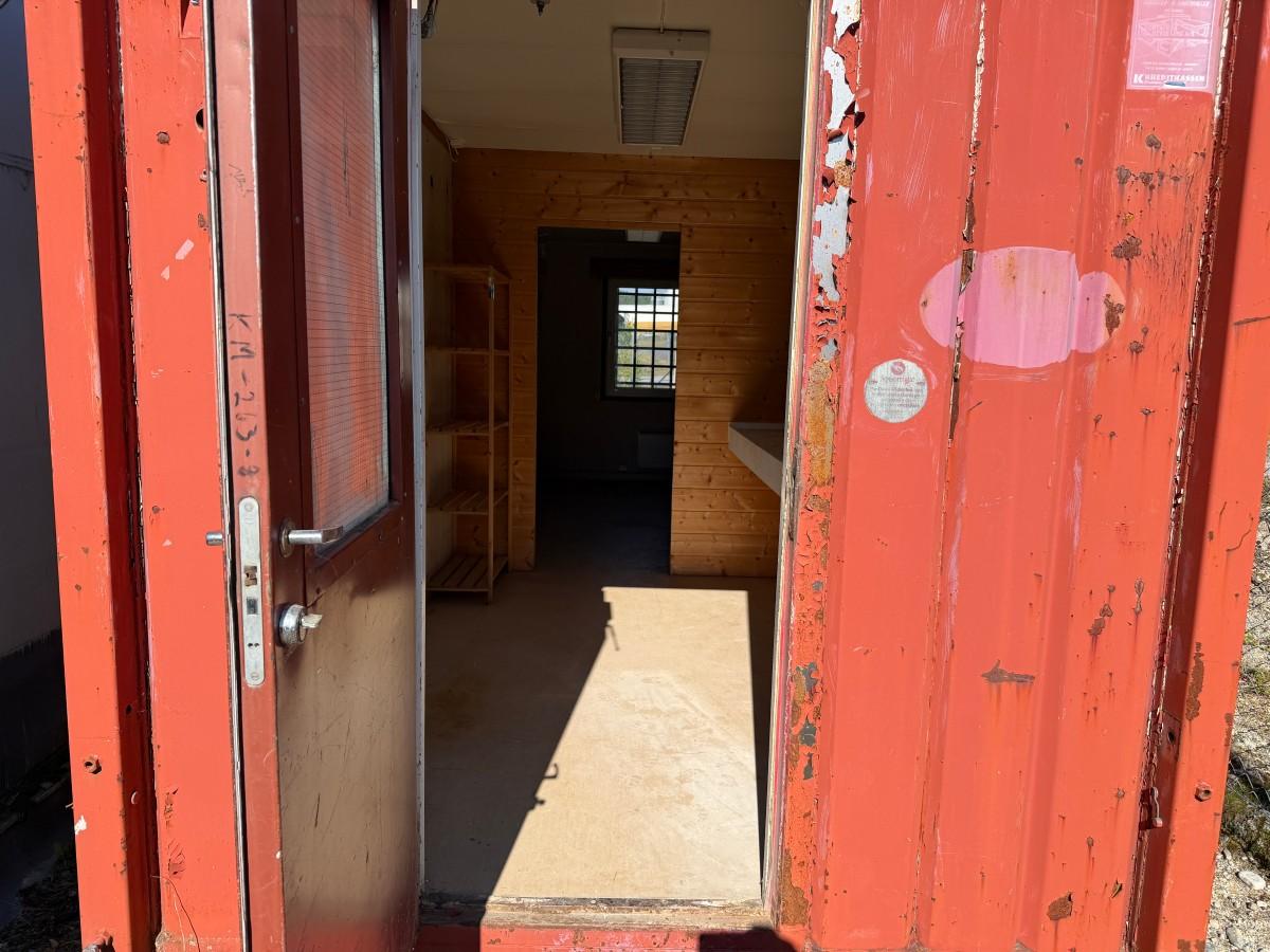 Mannskapscontainer 25 fot / Oppholdsrom og ekstra rom (arbeidsrom/garderobe e.l.)
