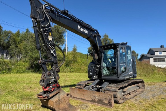 2020 Kobelco SK140SRLC-7 – 2 807 timer – Rototilt R4 – skjær – 2 skuffer