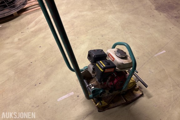 Ammann APF 12/40 vibroplate