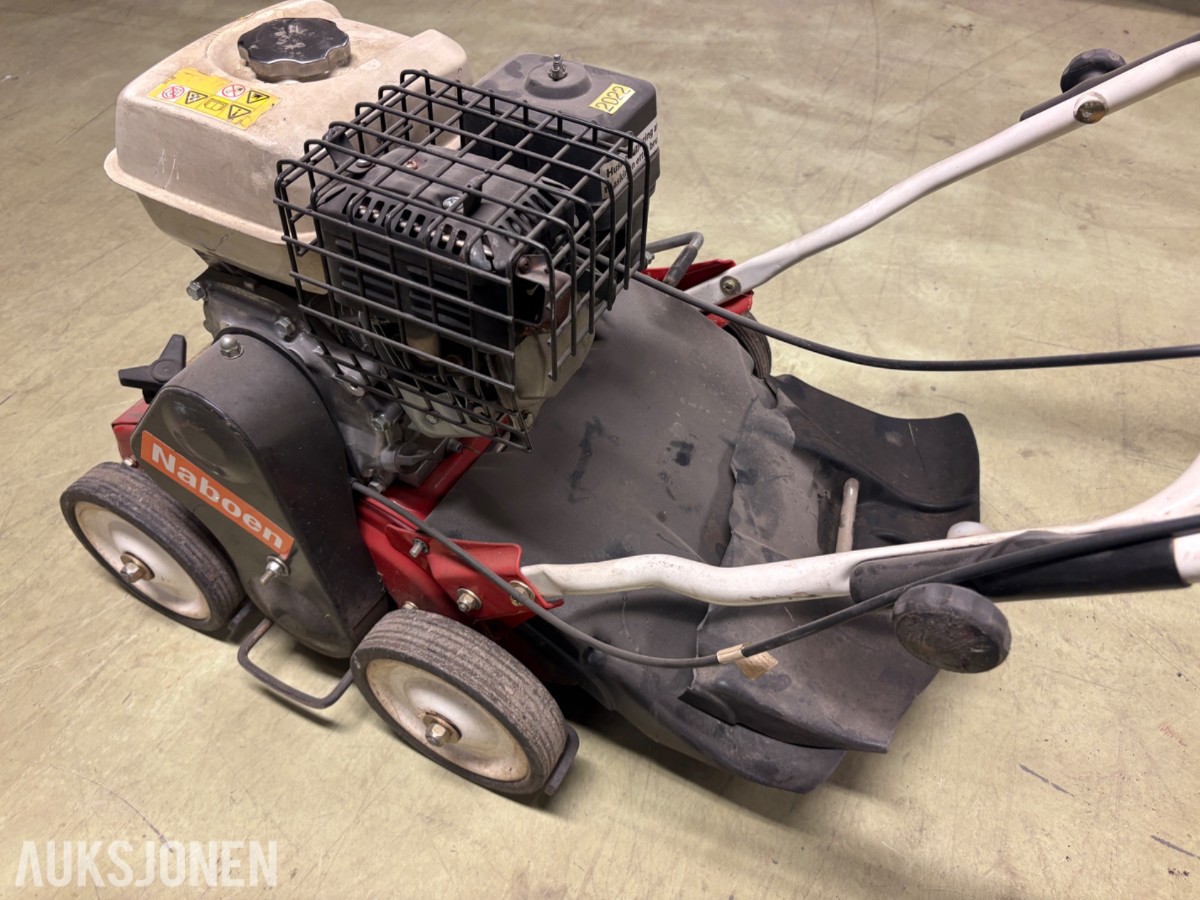 Tielbürger TV410 vertikalskjærer med Honda GP160 bensinmotor