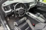 2020 Volvo XC60 T8 AWD R-DESIGN KJØRESKOLEBIL HENGERFESTE PANORAMA HEAD-UP 360-KAMERA