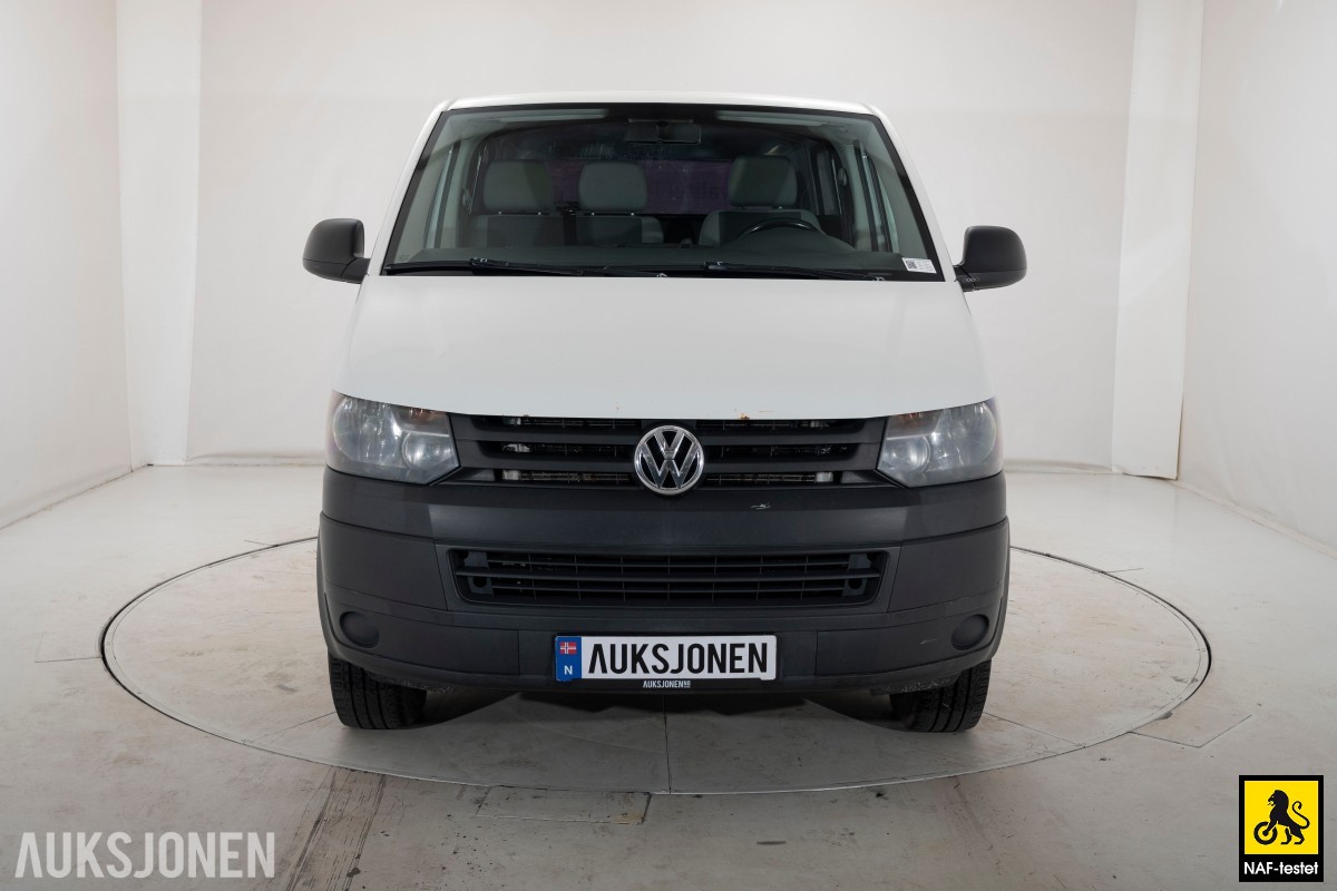 2015 Volkswagen TRANSPORTER 2.0 TDI 114 HK HENGERFESTE CRUISE VARMER