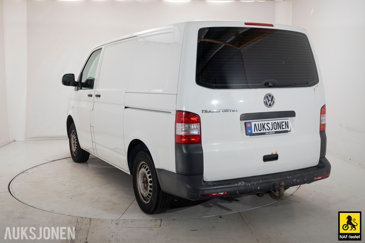 2015 Volkswagen TRANSPORTER 2.0 TDI 114 HK HENGERFESTE CRUISE VARMER
