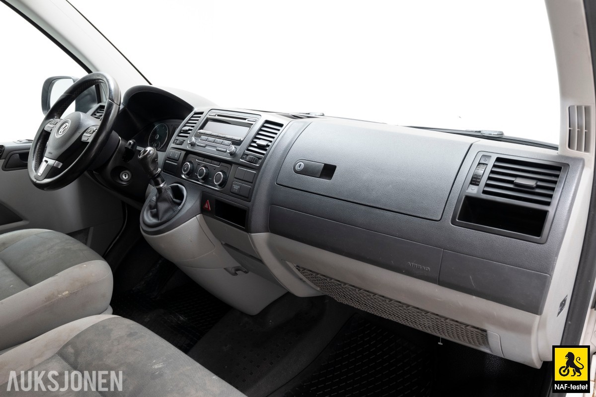 2015 Volkswagen TRANSPORTER 2.0 TDI 114 HK HENGERFESTE CRUISE VARMER