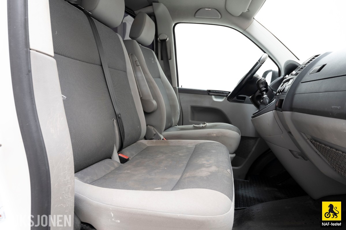 2015 Volkswagen TRANSPORTER 2.0 TDI 114 HK HENGERFESTE CRUISE VARMER