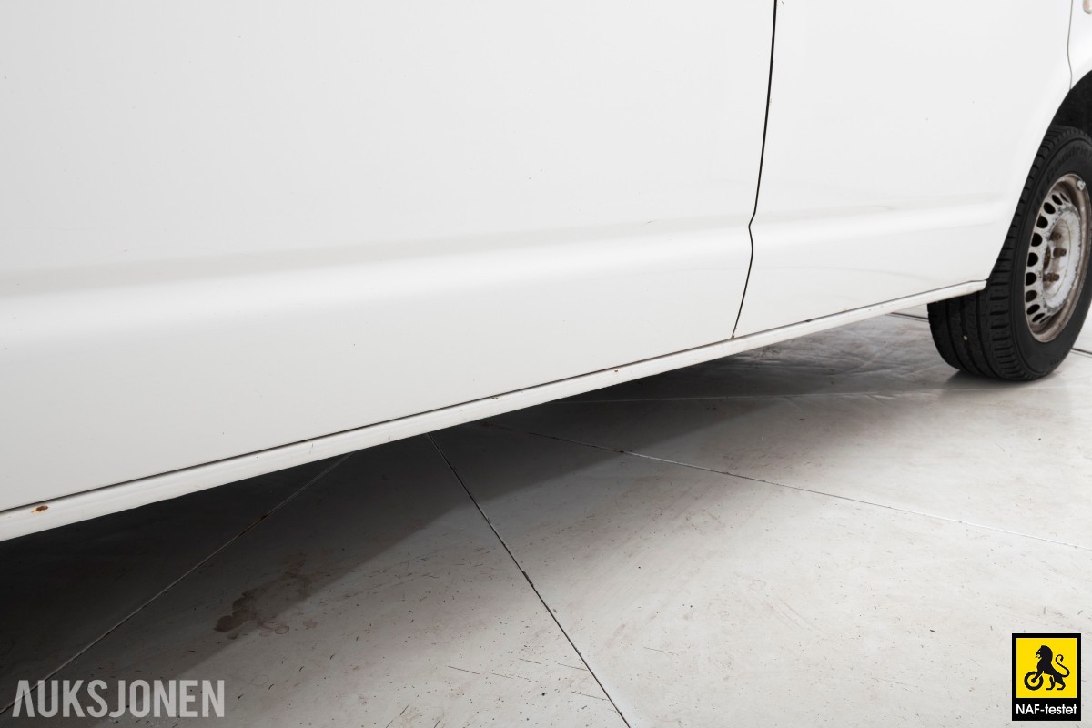 2015 Volkswagen TRANSPORTER 2.0 TDI 114 HK HENGERFESTE CRUISE VARMER