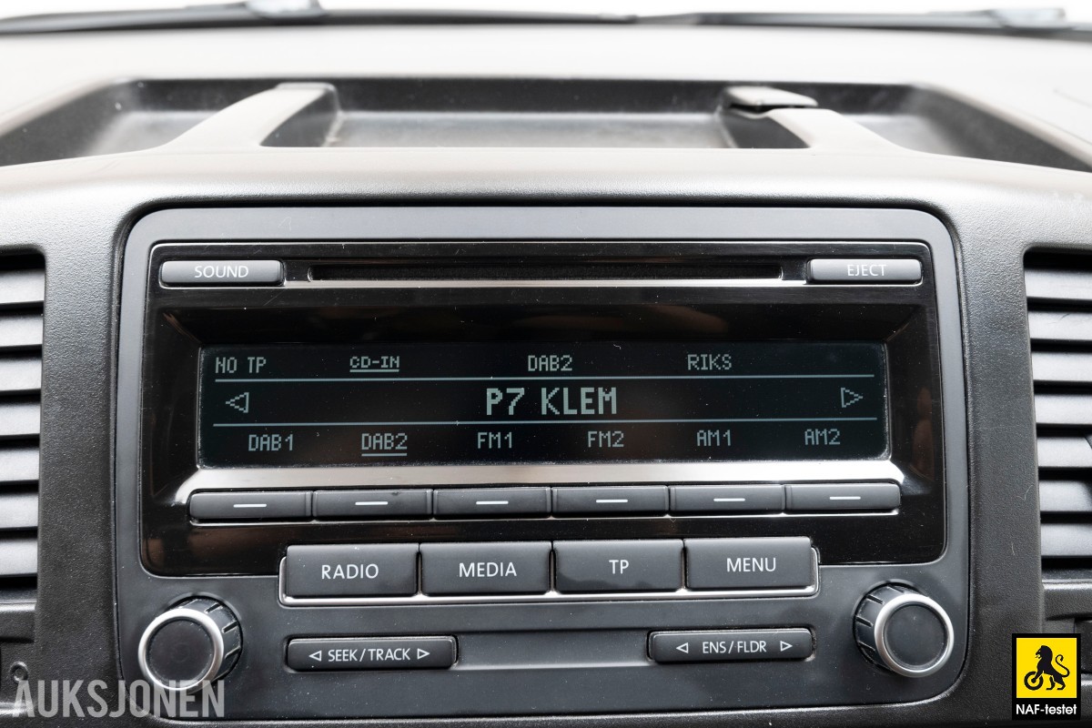2015 Volkswagen TRANSPORTER 2.0 TDI 114 HK HENGERFESTE CRUISE VARMER