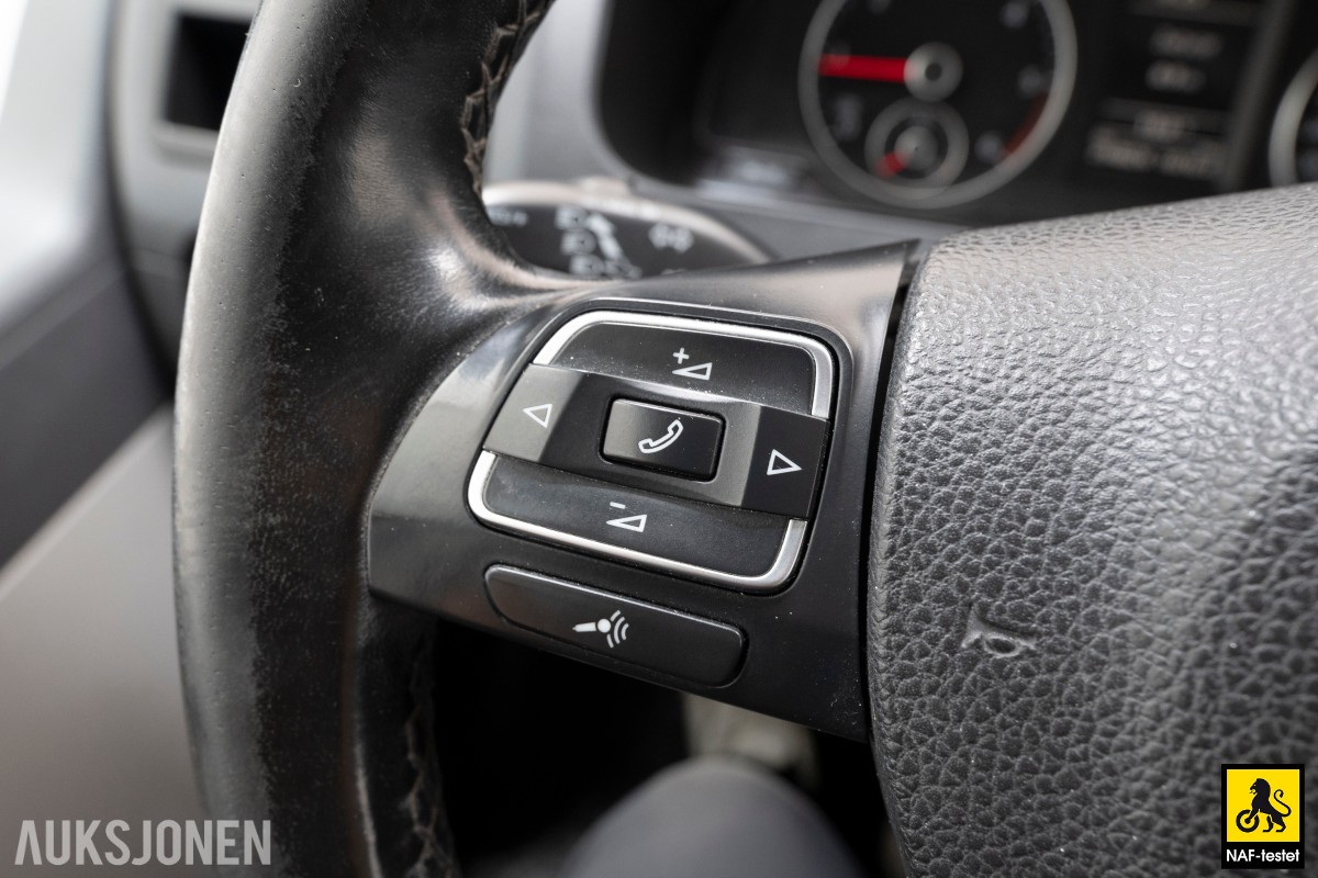 2015 Volkswagen TRANSPORTER 2.0 TDI 114 HK HENGERFESTE CRUISE VARMER