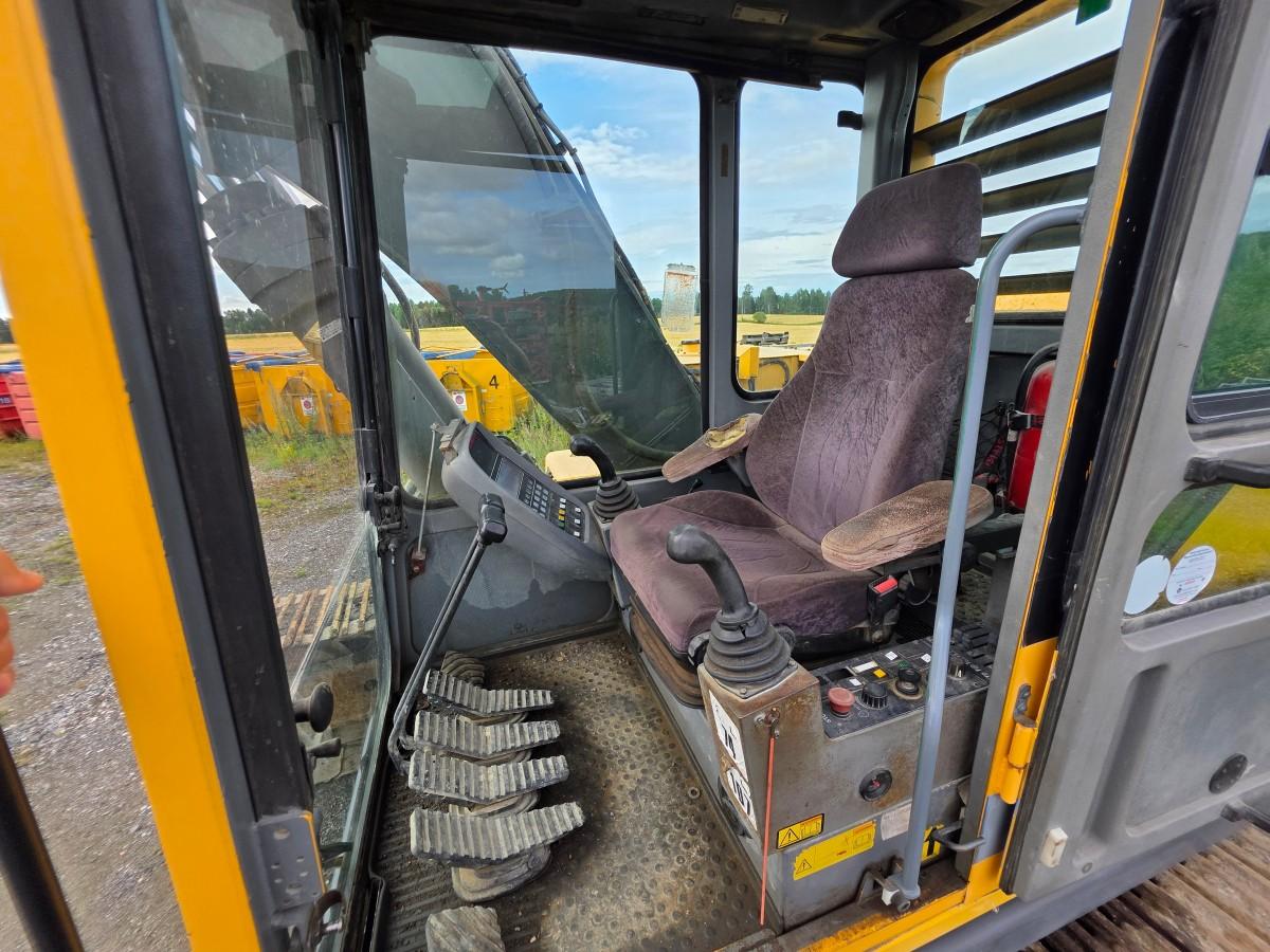 1998 Volvo EC 280 beltegraver 13782 TIMER 29 tonn