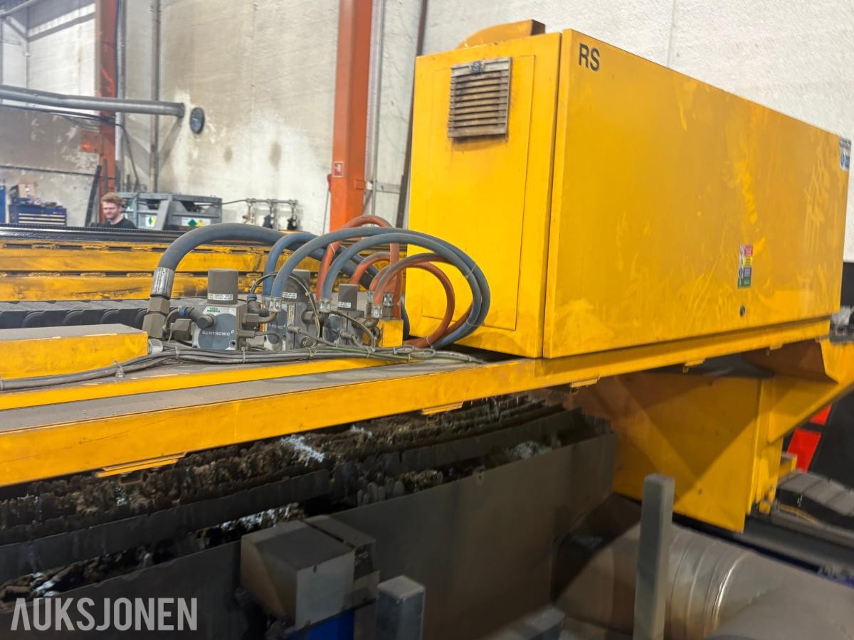 2014 MicroStep CombiCut 6001.25PrkG + CH800P plasma-/gasskjærebord med rørskjæring