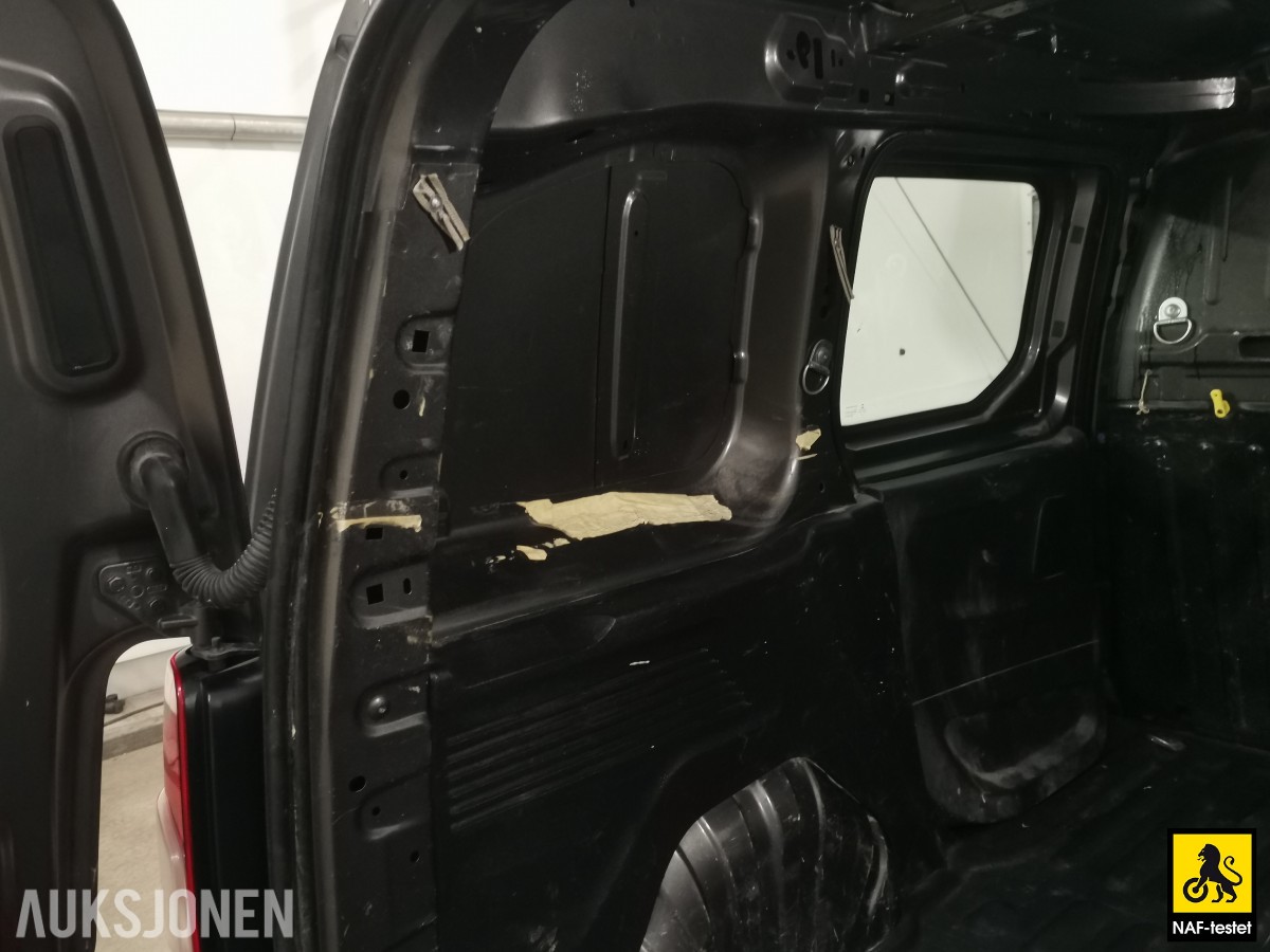 2020 Citroen Berlingo BlueHDI 102 HK L1 HENGERFESTE CRUISE SKYVEDØRER