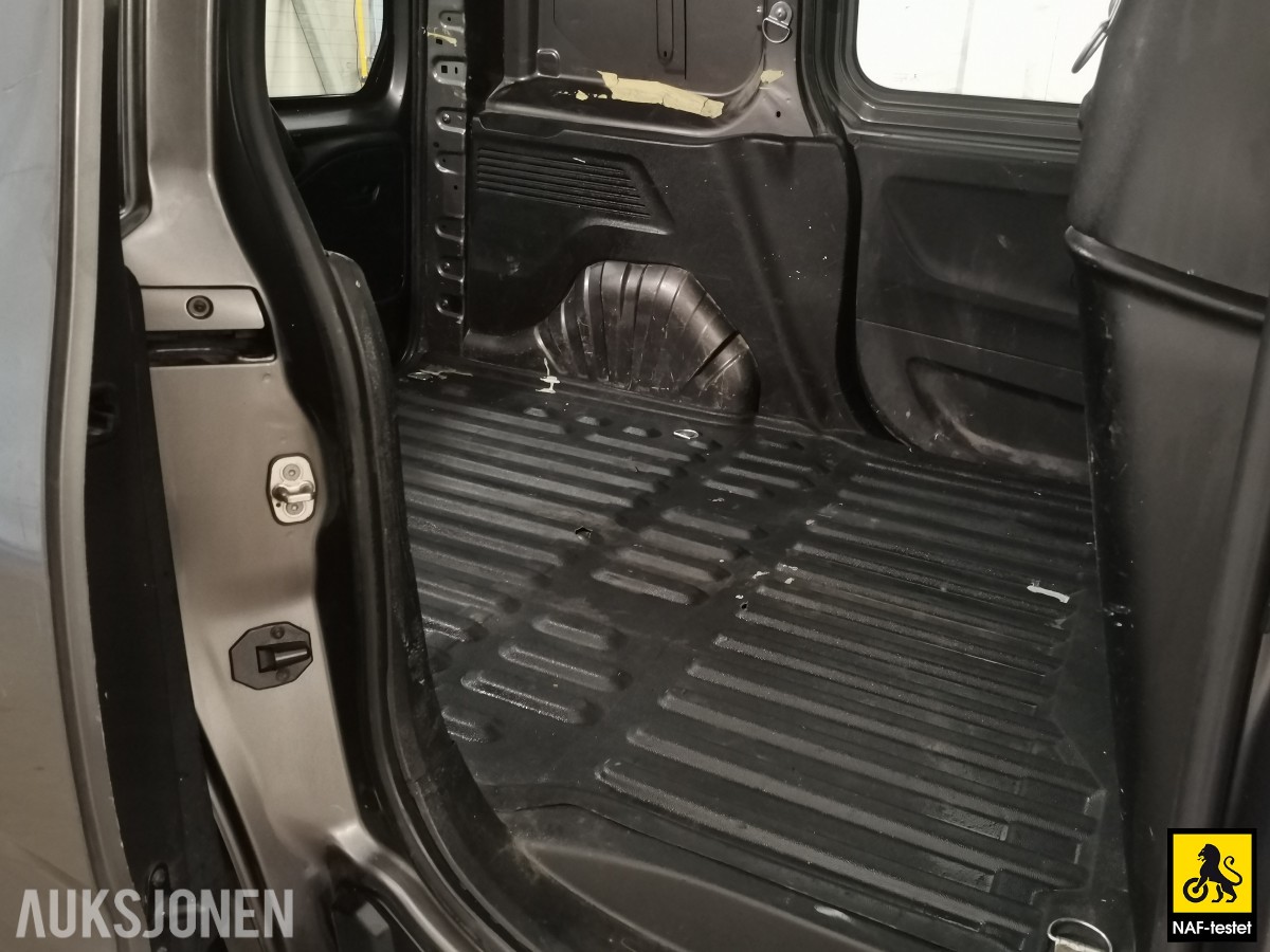 2020 Citroen Berlingo BlueHDI 102 HK L1 HENGERFESTE CRUISE SKYVEDØRER